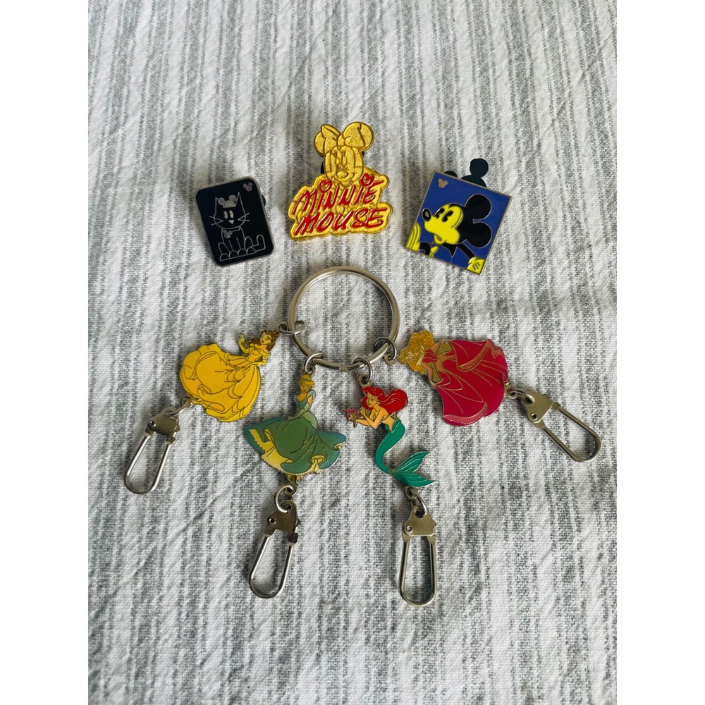 Disney Hidden Mickey Enamel Trading Pins & Princess Character Keychain Lot